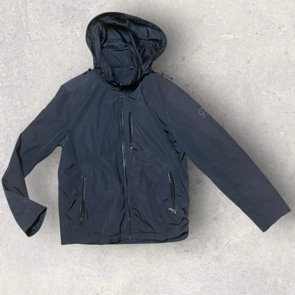 Tech By Tumi Jacket Mens Medium Lightweight Hooded Windbreaker Jacket Zip Black